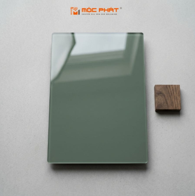 Cách Vệ Sinh Và Bảo Quản Bề Mặt Acrylic Đúng Cách